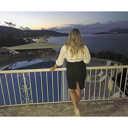 Sunrise Nikiana Hotel